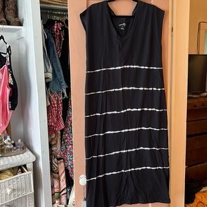 Universal threads tee shirt dress
